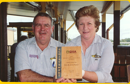 Bob and Julie Porter - QHA Hoteliers of the Year 2007
